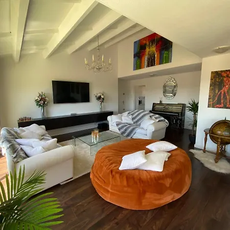 Splendide Grand Centre De Saint-raphael Апартаменты Сен-Рафаэль